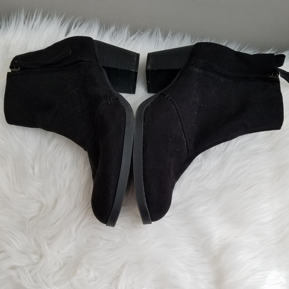 Old Navy booties - Picture 5 of 6